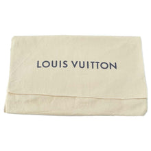 Load image into Gallery viewer, LOUIS VUITTON LV Crafty Boite Chapeau Soupour Claim RougeM45366 Monogram / Giant
