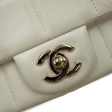 Load image into Gallery viewer, CHANEL Chocolate Bar Mini Flap ChainShoulder Bag Cruise 2023 Collection White AS3744 Lambskin
