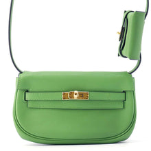 将图像加载到图库查看器中，HERMES Kelly Move Vert Yucca Swift Leather
