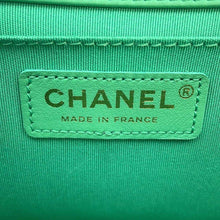 Load image into Gallery viewer, CHANEL Boy Chanel ChainShoulder Bag Green A67086 Lambskin Size 25
