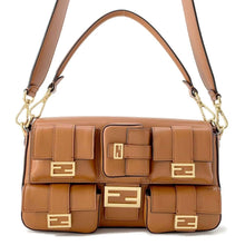 将图像加载到图库查看器中，FENDI Baguette Multi Pocket Brown 8BR808 ABVE FIC6J Leather
