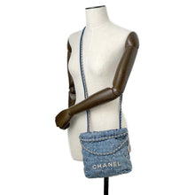 Load image into Gallery viewer, CHANEL 22 ChainShoulder Blue AS3980 Denim Size Mini
