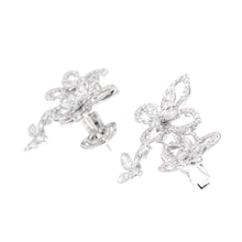 将图像加载到图库查看器中，GRAFF Triple Butterfly Silhouette Diamond EarringRGE1610 18K White Gold
