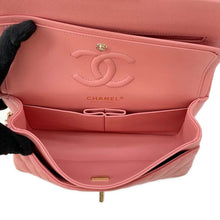 Load image into Gallery viewer, CHANEL Matelasse W Flap ChainShoulder Bag Pink A01113 Caviar Leather Size 23
