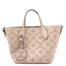 Load image into Gallery viewer, LOUIS VUITTON Blossom GaletM21849 Monogram Mahina Size PM
