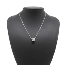 Load image into Gallery viewer, Van Cleef &amp; Arpels Perlée Clover PendantVCARO2EF00 18K White Gold
