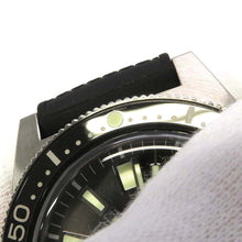 Load image into Gallery viewer, SEIKO Prospex 1965 Mechanical Divers Revival Design Limited Edition W38mm Stainless Steel Silicon Gray Dial SBEN003
