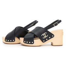 Load image into Gallery viewer, CHANEL Four-leaf clover CC Logo Sabo Sandals Black/Natural G45389 Wood Leather Size 36C
