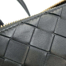 将图像加载到图库查看器中，Bottega Veneta INTRECCIATO Concert Pouch Black794258 Lambskin
