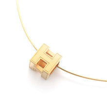 将图像加载到图库查看器中，HERMES Curse of Ash H Cube Necklace Gold Metal
