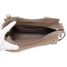 将图像加载到图库查看器中，BALENCIAGA Neo Classic City Small Beige638521 Embossed Leather
