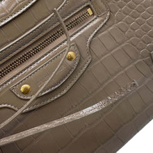 将图像加载到图库查看器中，BALENCIAGA Neo Classic City Small Beige638521 Embossed Leather
