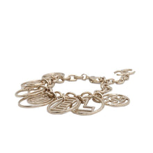 将图像加载到图库查看器中，CHANEL CC Logo/Logo Circle Bracelet Champagne Gold Metal
