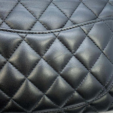 Load image into Gallery viewer, CHANEL Matelasse W flap ChainShoulder BlackA01113 Lambskin Size 23
