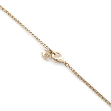 将图像加载到图库查看器中，CHANEL Embroidery Faux Pearl CC LogoNecklace Gold Metal Faux Pearl
