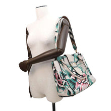 Load image into Gallery viewer, BURBERRY Flower Buckle Tote Jasmin Flower4042346 Leather
