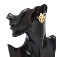 Load image into Gallery viewer, CHANEL Bijoux Square Earring Gold Metal
