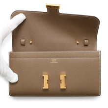 将图像加载到图库查看器中，HERMES Constance_Togo_Long Etoupe Epsom
