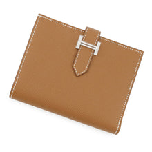 将图像加载到图库查看器中，HERMES Bean compact Gold Epsom
