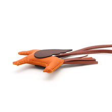将图像加载到图库查看器中，HERMES Rodeo Pegasus Pan de Pice/Sienne/Moka Lambskin Size PM
