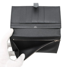 将图像加载到图库查看器中，HERMES Bear Souffle Mono Chrome Black Veau Madame
