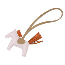 将图像加载到图库查看器中，HERMES Rodeo Mauve pale/pain de pis/Beige Marfa Lambskin Size PM
