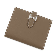 Load image into Gallery viewer, HERMES Bean compact Etoupe Epsom
