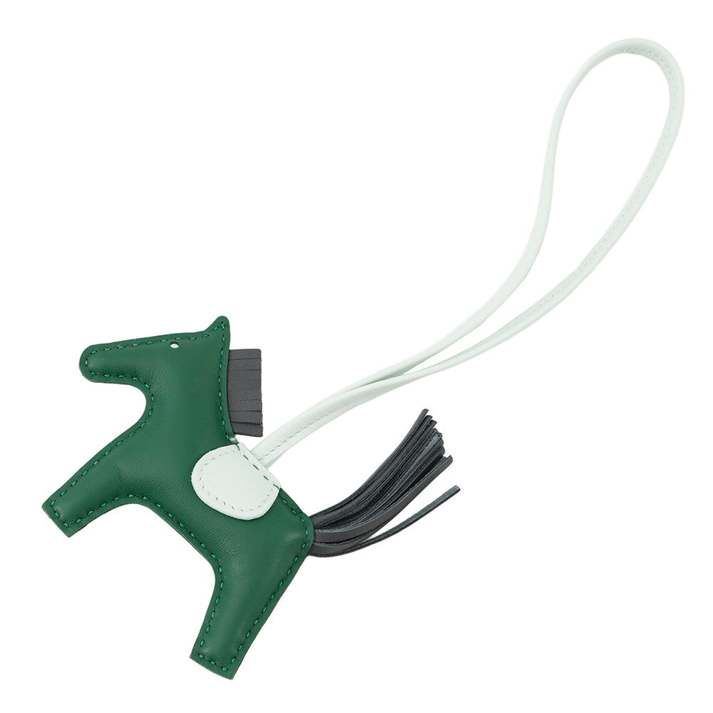HERMES Rodeo Vert Moyen/VertPeppermint/Ardoise Lambskin Size PM
