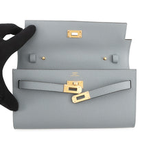 Load image into Gallery viewer, HERMES Kelly Wallet Long To Go Green Pantan Epsom
