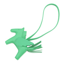 Load image into Gallery viewer, HERMES Rodeo Pegasus VertComic Lambskin Size PM
