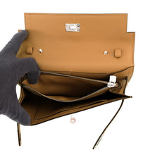 Load image into Gallery viewer, HERMES Kelly wallet long to go Sesame Evercolor
