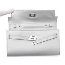 将图像加载到图库查看器中，HERMES Kelly to Go Argent Chevre Leather
