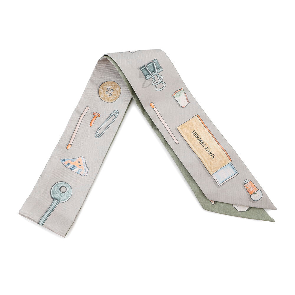 HERMES Twilly IN THE POCKET Gris Pale/Vert Almond Silk100%