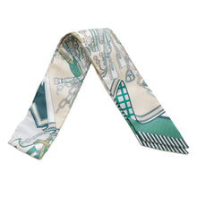 将图像加载到图库查看器中，HERMES Twilly Saddler&#39;s Bouquet Green/Yellow/Beige Silk 100%
