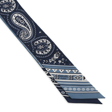 Load image into Gallery viewer, HERMES Twilly CHEVAL DE COEUR BANDA Breeze Jean / Blue Marine / WhiteH064259S 01 Silk100%
