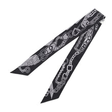 Load image into Gallery viewer, HERMES Twilly Boucle BOUCLES ET MAILLONS Black/White Silk100%
