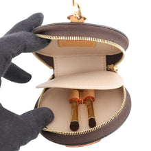 Load image into Gallery viewer, LOUIS VUITTON eyeshadow pouch BrownLBC002 Monogram
