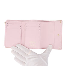 将图像加载到图库查看器中，LOUIS VUITTON LV × TM Portefeuille Victorine Sakura BrownM13427 Monogram Cherry Blossom
