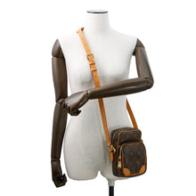 Load image into Gallery viewer, LOUIS VUITTON Amazon BrownM14014 Monogram
