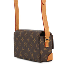 将图像加载到图库查看器中，LOUIS VUITTON Steamer Wearable Wallet BrownM14738 Monogram
