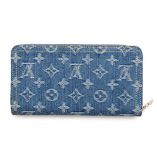 Load image into Gallery viewer, LOUIS VUITTON LV × TM Zippy Wallet Blue/RedM23161 Monogram Cherry Denim
