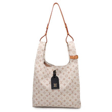 Load image into Gallery viewer, LOUIS VUITTON Atlantis BeigeM24409 Monogram・Dune Size GM
