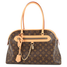 Load image into Gallery viewer, LOUIS VUITTON evermore RedM25774 Monogram Size MM
