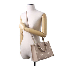Load image into Gallery viewer, LOUIS VUITTON Onthego Tourterelle/ClaimM45779 Monogram Empreinte Leather Monogram Giant Size PM
