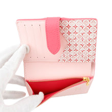 Load image into Gallery viewer, LOUIS VUITTON Vertical Wallet Compact FuchsiaM82461 Taurillon
