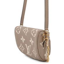 将图像加载到图库查看器中，LOUIS VUITTON Mini Bumbag Tourterelle/ClaimM83219 Monogram Empreinte Leather
