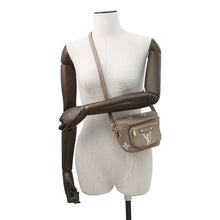 将图像加载到图库查看器中，LOUIS VUITTON Mini Bumbag Tourterelle/ClaimM83219 Monogram Empreinte Leather
