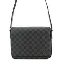 Load image into Gallery viewer, LOUIS VUITTON District PM NV3 BlackN42710 Damier Graphite
