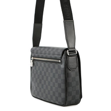将图像加载到图库查看器中，LOUIS VUITTON District PM NV3 BlackN42710 Damier Graphite
