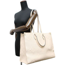 Load image into Gallery viewer, LOUIS VUITTON Onthego Size GM claim M45081 Monogram Empreinte Leather
